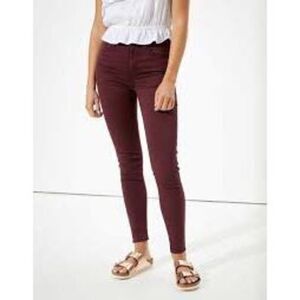 American Eagle hi-rise maroon size 6 jeggings